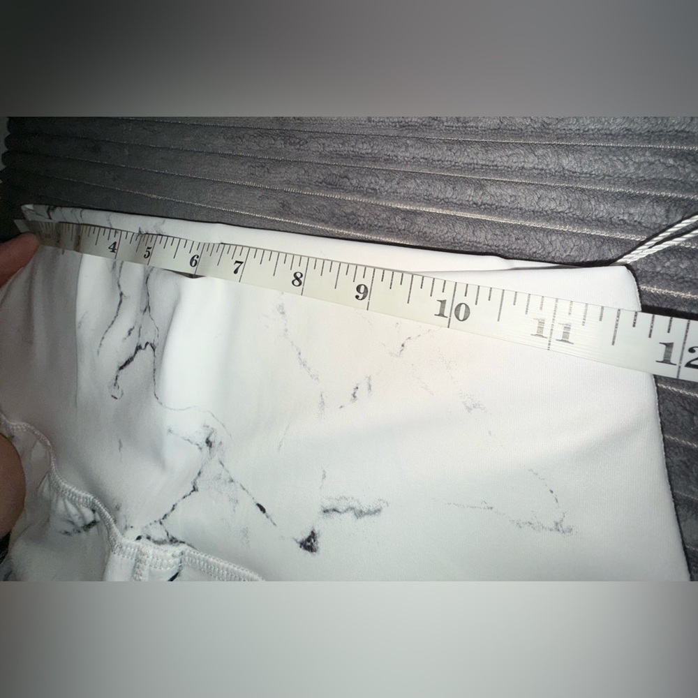BuffBunny White Marble Full Length Leggings High-Waisted NIP/NEW - Picture 9 of 9